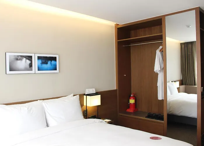 Ramada Encore By Wyndham Haeundae 4* Busan