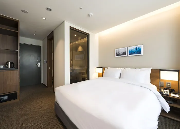 Hotel Ramada Encore By Wyndham Haeundae