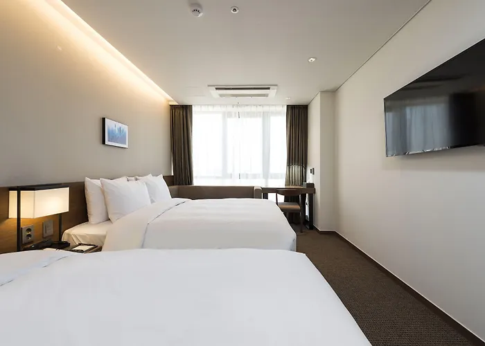 Hotel Ramada Encore By Wyndham Haeundae 4*