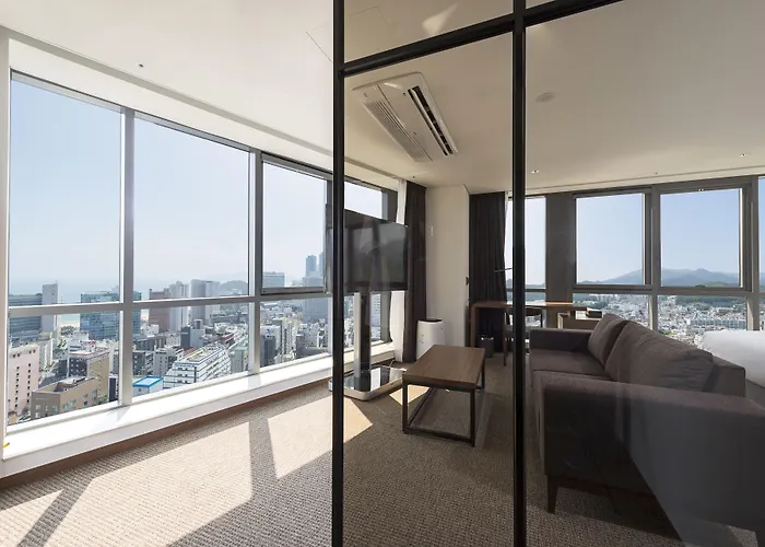 Hotel Ramada Encore By Wyndham Haeundae 4*