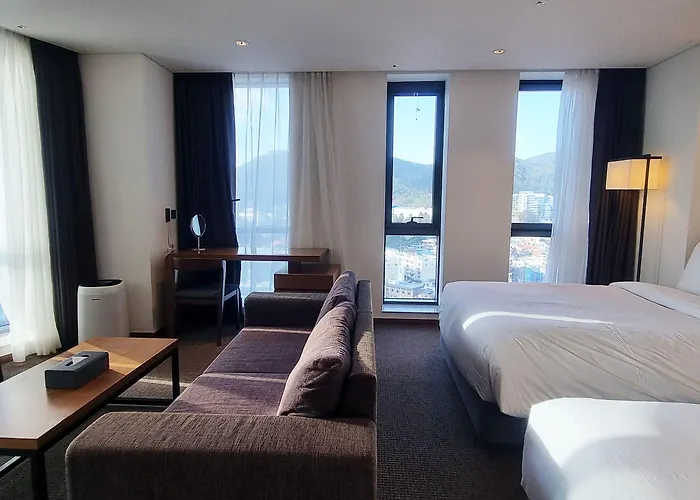 Hotel Ramada Encore By Wyndham Haeundae
